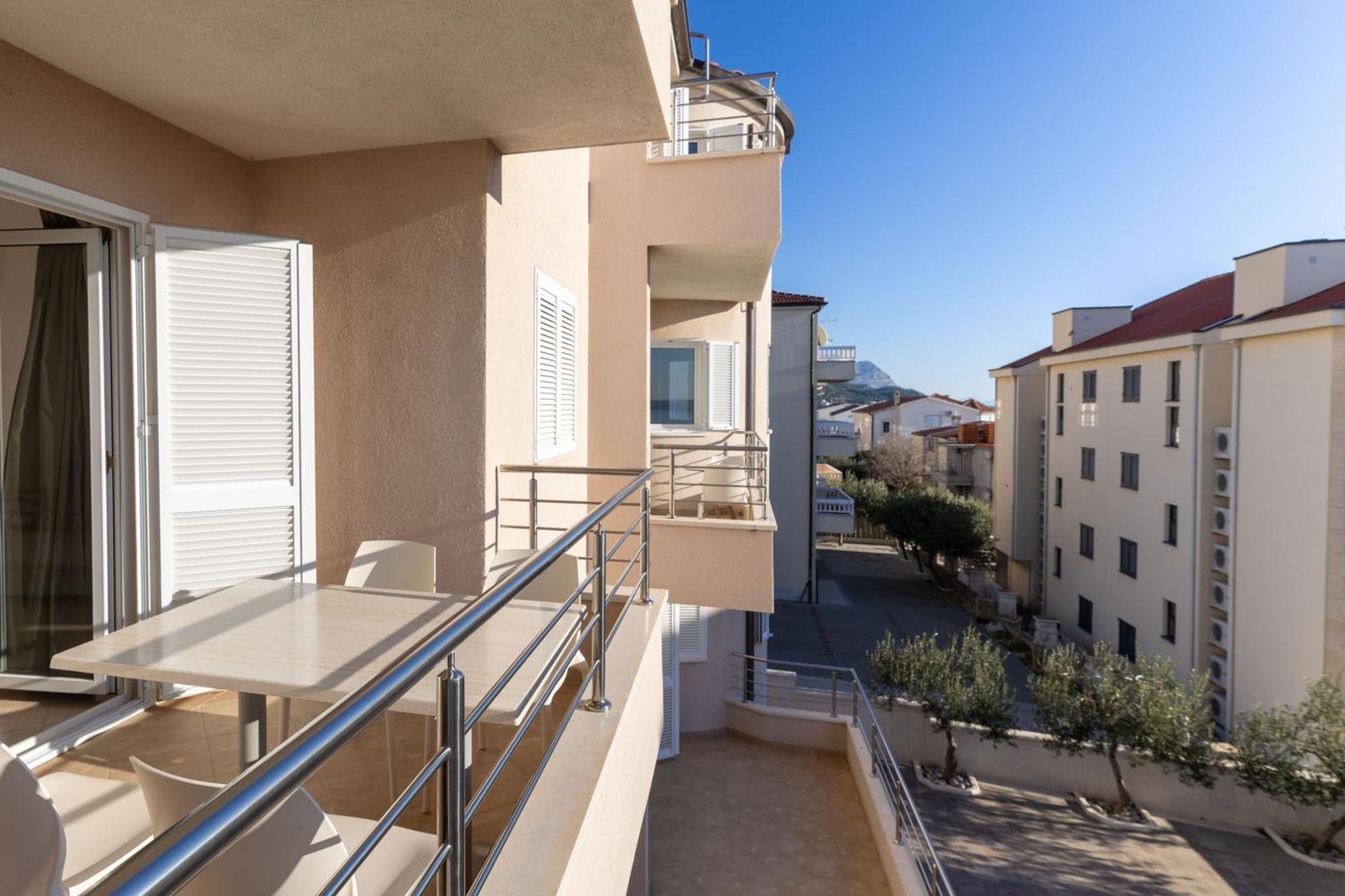 Apartment Domo Makarska Esterno foto