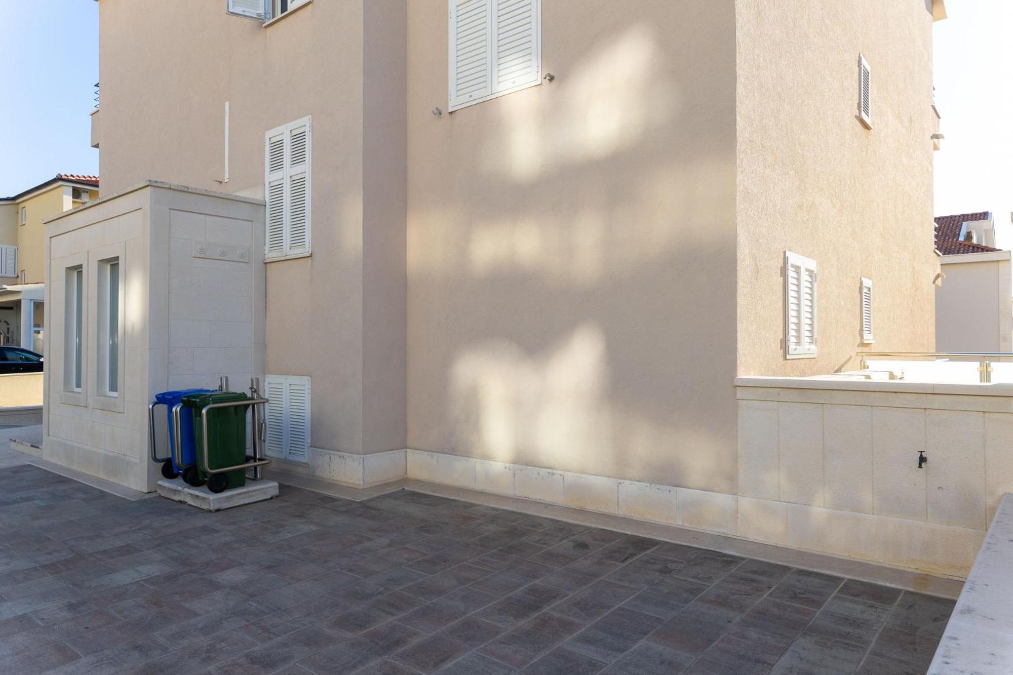 Apartment Domo Makarska Esterno foto