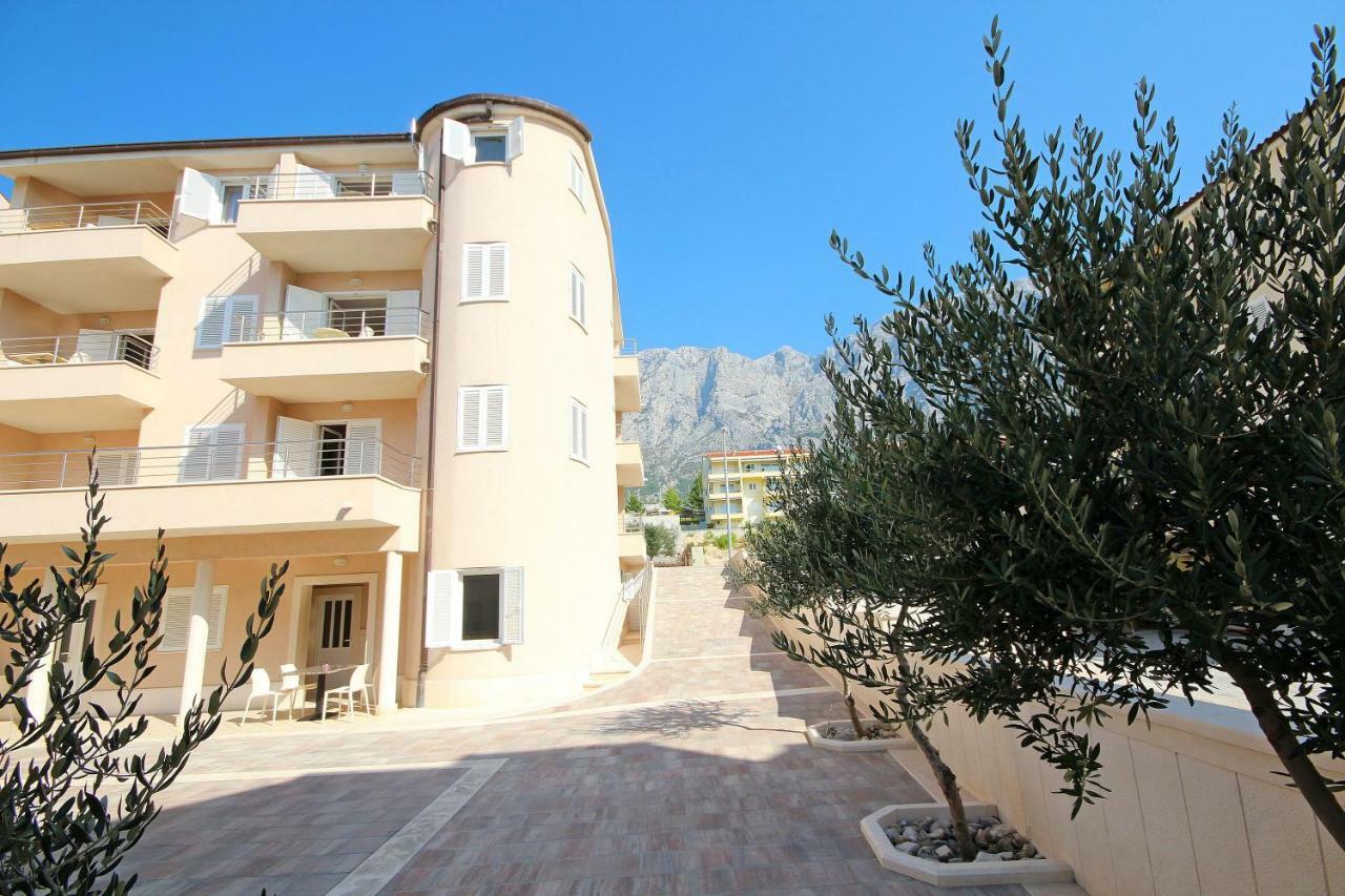 Apartment Domo Makarska Esterno foto